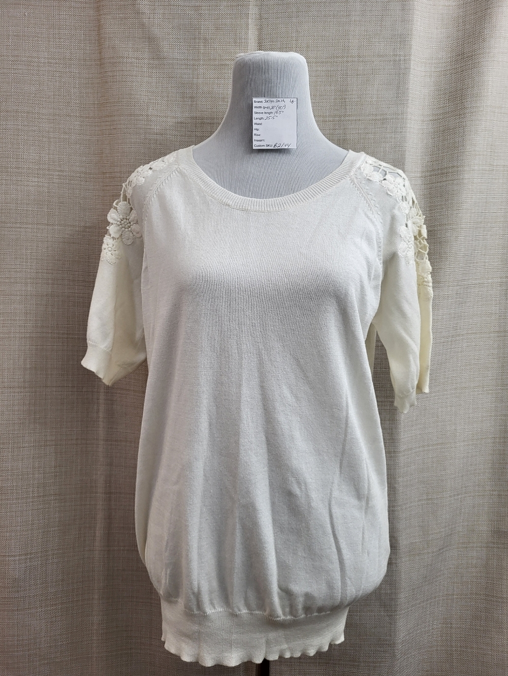 Jaclyn Smith Women's Blouse Ivory Lace Crochet Ribbed Cuffs Floral Sz Large NWT